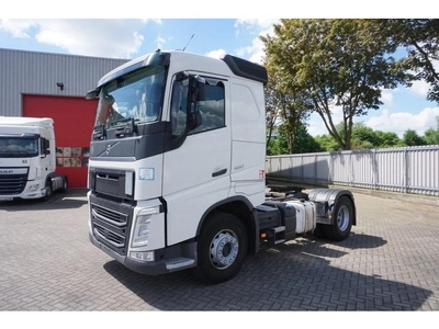 Volvo FH4-460 / ENGINE RUNNING / GERMAN TRUCK / HYDRAULICS