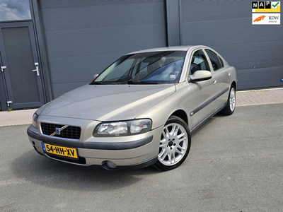 Volvo S60 2.4 automaat