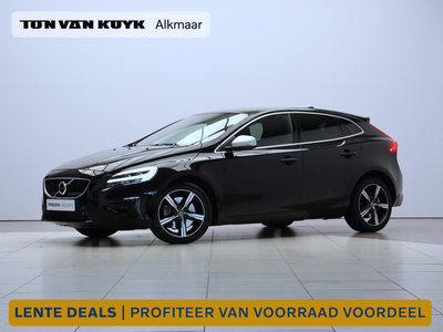 Volvo V40 1.5 T3 Polar+ Sport / Lederen Bekleding / Harman Kardon / Voorstoelen Verwarmd / panorama dak /