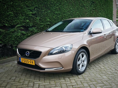 Volvo V40 1.6 T4 Summum | CRUISE | CAMERA | XENON