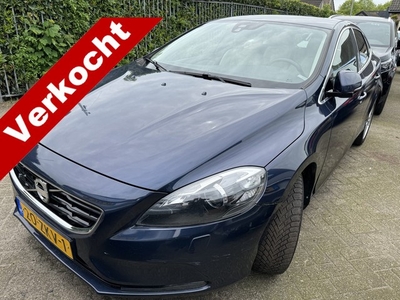 Volvo V40 2.0 D3 Momentum (bj 2013)