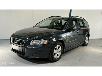 Volvo V50 1.8F Momentum YOUNGTIMER