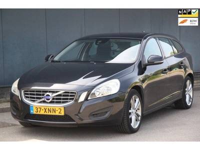 Volvo V60 1.6 T3 Kinetic