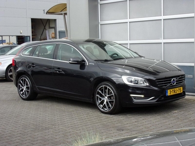 Volvo V60 2.4 D6 AWD Plug-In Hybrid Summum