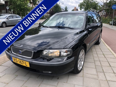 Volvo V70 2.4 Comfort Line AIRCO/ECC APK