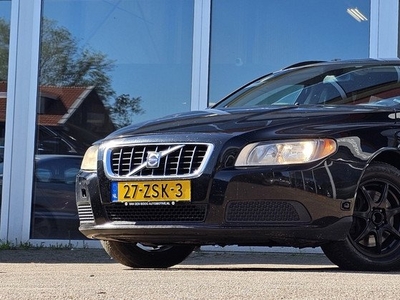 Volvo V70 2.5T Momentum Clima Nieuwe APK LPG Bluetooth!