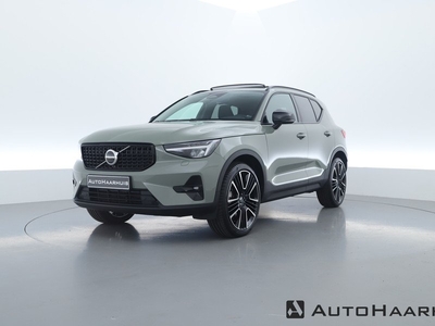 Volvo XC40 2.0 B4 Ultimate Dark | Pano | Camera | Pilot Assist | 2000kg trekgew. | 21