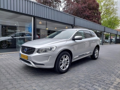 Volvo XC60 2.0 D3 FWD Momentum Leer Navi Clima Cruise