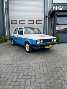 VW Golf 1.1 C voormalige servicewagen van een VAG dealer