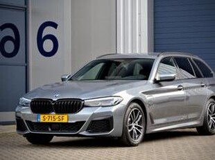 BMW 5-SERIE Touring 530e xDrive / M Sport / Adapt. cruise / Live Cockpit / Trekhaak