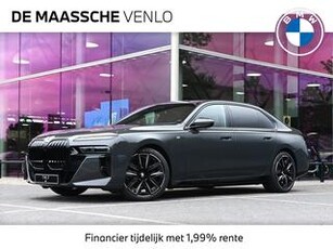 BMW i7 xDrive60 High Executive M Sport 106 kWh / Panoramadak Sky Lounge / Trekhaak / Massagefunctie voor + achter / Parking Assistant Professional / Bowers & Wilkins / Active Steering