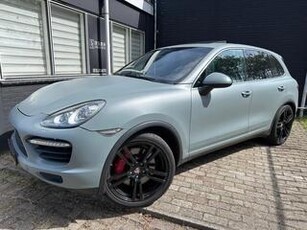 Porsche CAYENNE 4.8 Turbo 501PK