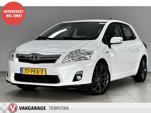 Toyota Auris 1.8 Full Hybrid Dynamic/