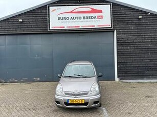 Toyota YARIS VERSO 1.3 VVT-i Terra