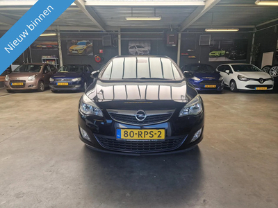 Opel Astra 1.4 Cosmo AIRCO/CRUISE/TREKHAAK/HALF LEER/LM VELGEN