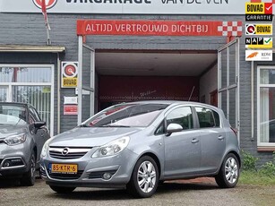 Opel Corsa 1.4-16V Cosmo, Automaat, Airco, CruiseControl, Trekhaak, Eerste Eigenaar, RIJKLAAR PRIJS