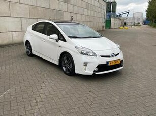 Toyota PRIUS 1.8 Dynamic Business