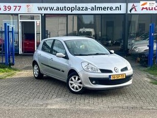 Renault CLIO 1.6-16V Dynamique Luxe Automaat Airco Cruise PDC Elek.Pakket