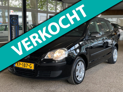 Volkswagen Polo 1.2 Trendline|Airco|5drs|Lage KM|Topstaat|4x elek.ramen|Boekjes|Isofix|Rijdt en schakelt perfect|Groot scherm