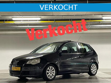 Volkswagen Polo 1.4 16V 75pk Athene - Airco - NAP! - Open dak - Cruise -