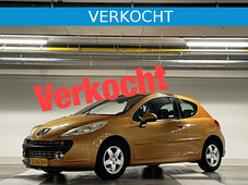 Peugeot 207 XS Pack 1.4-16V - NAP! - Airco - Trekhaak - LMV -