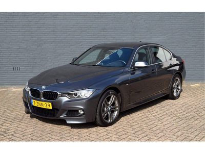 BMW 3-serie 320i High Executive M-Sport Automaat