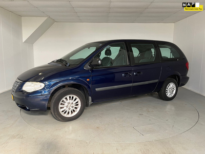 Chrysler Grand Voyager 3.3i V6 SE Airco, Trekhaak, 7 persoons, 2 schuifdeuren.