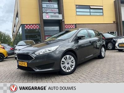 Ford Focus Wagon 1.0 ST-Line Stoel & Stuur verwarming