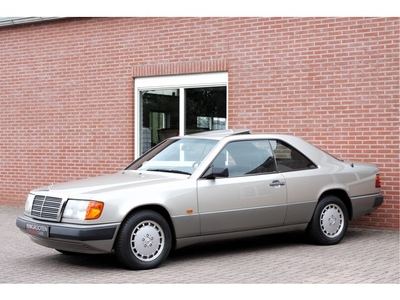 Mercedes-Benz E-Klasse 200-500 300 CE - W124 - 79.000 km !