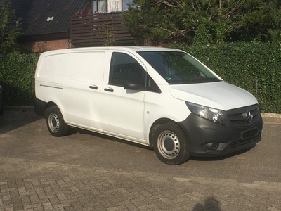 Mercedes-Benz Vito 111 CDI Lang Nette bus incl nieuwe apk