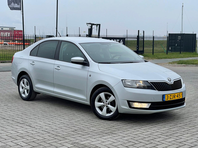 Skoda Rapid 1.2 TSI Greentech Ambition Businessline Navi/Clima/Cruise/Rns/Nap/Boekjes