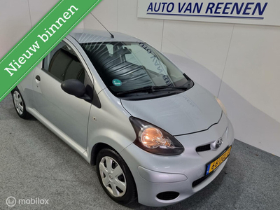 Toyota Aygo 1.0-12V MET NIEUWE APK