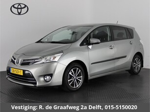 Toyota Verso 1.8 VVT-i Dynamic Business Dealer