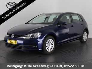 Volkswagen Golf 1.0 TSI Trendline Apple Carplay &