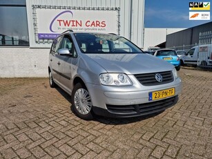 Volkswagen Touran 1.6-16V FSI Turijn