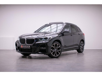 BMW X1 sDrive20i M-Sport Pano halfleder Trekhaak