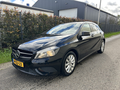 Mercedes-Benz A-Klasse 180 Prestige / AUTOMAAT / NAVI / STOELVERWARMING / CRUISE