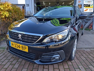 Peugeot 308 SW 1.2 PureTech Blue Lease Executive