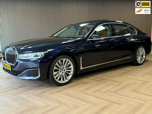 BMW 7-serie 745Le AUT. xDrive High Executive CarbonCore PANO NAVI CAMERA LEDER AMBIANCEVERLICHTING MEMORY