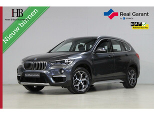 BMW X1 sDrive20i Orange Edition Trekhaak/Sportstoelen/Groot navi