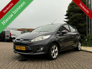 Ford Fiesta 1.25 Titanium, Airco, LMV, Nieuwe apk!