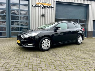 Ford Focus 1.5 Wagon 150pk met Cruise/Clima Navi Stoelverw. PDC v a