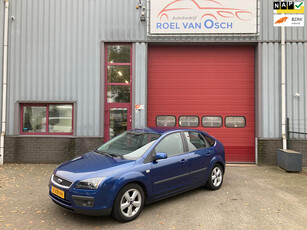 Ford Focus 1.6-16V Futura 5-deurs Airco