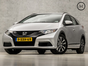 Honda Civic Tourer 1.6D Comfort (NAVIGATIE, BLUETOOTH, CRUISE, CLIMATE, ELEK PAKKET, ARMSTEUN, SPORTSTOELEN, LM VELGEN, PARKEERSENSOR, TREKHAAK, NIEUWE APK, NIEUWSTAAT)