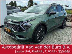 Kia Sportage 1.6 Turbo 267pk PHEV AWD GT Plus Line nieuwprijs € 52.500 ,- circa 65 km volledig electrisch rijden , Alle optie aanwezig Pano- dak , 360o camera , Meest luxe uitvoering,