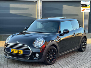 Mini Mini 1.5 Cooper Salt Business, 94000 km, navigatie, panoramadak, nederlandse auto met nationale auto pas