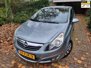 Opel Corsa 1.2-16V '111' Edition 5-Dr Airco/Lmv/Privacy glass