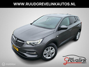 Opel Grandland X 1.2 Turbo 131 PK AUTOMAAT Executive Navi Trekhaak 17