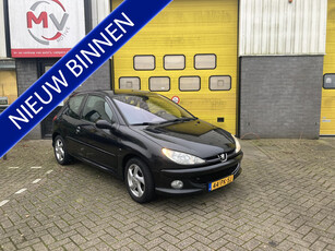 Peugeot 206 1.6-16V Griffe