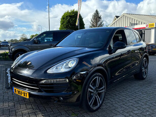 Porsche Cayenne 3.6 Zwart Luchtvering 2012 21''inch LED